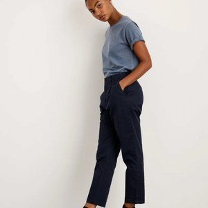 NWT Alex Mill Dark Navy Boy Pleated Chino, Size 4